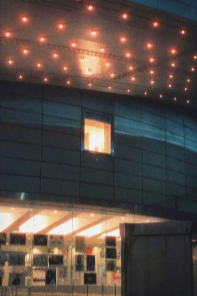 Frame 2 of 8 · CineT 800 · by Jolio