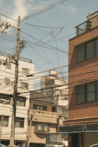 Frame 7 of 11 · Filo 200 · by Jolio